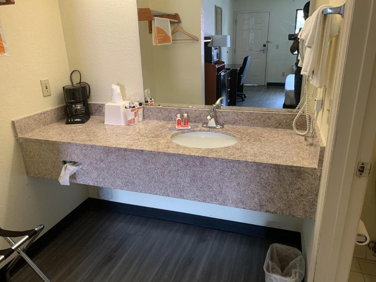 Econo Lodge Troy Ngoại thất bức ảnh