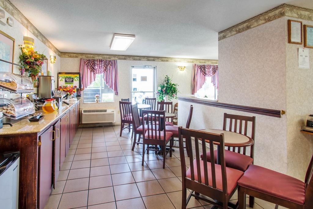 Econo Lodge Troy Ngoại thất bức ảnh