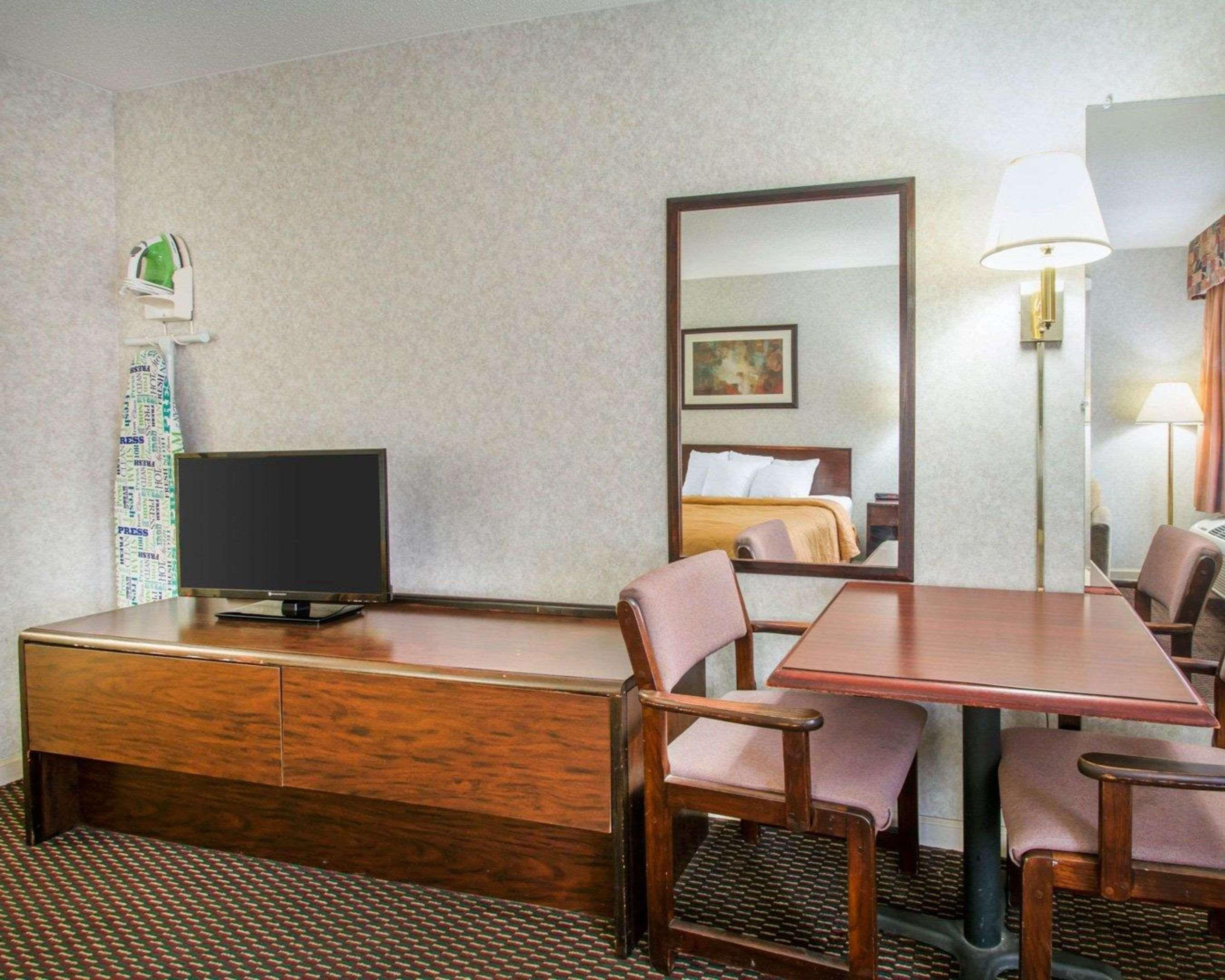Econo Lodge Troy Ngoại thất bức ảnh