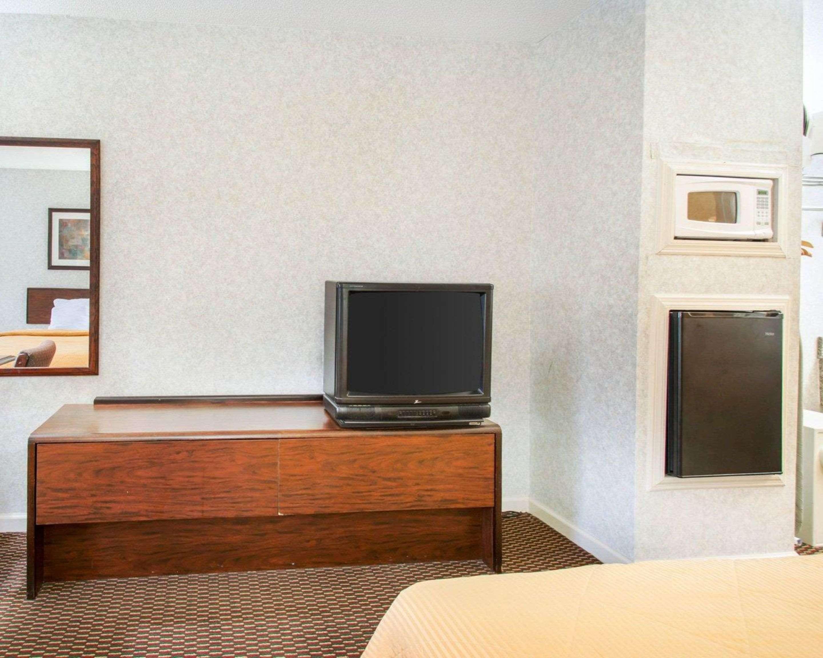 Econo Lodge Troy Ngoại thất bức ảnh